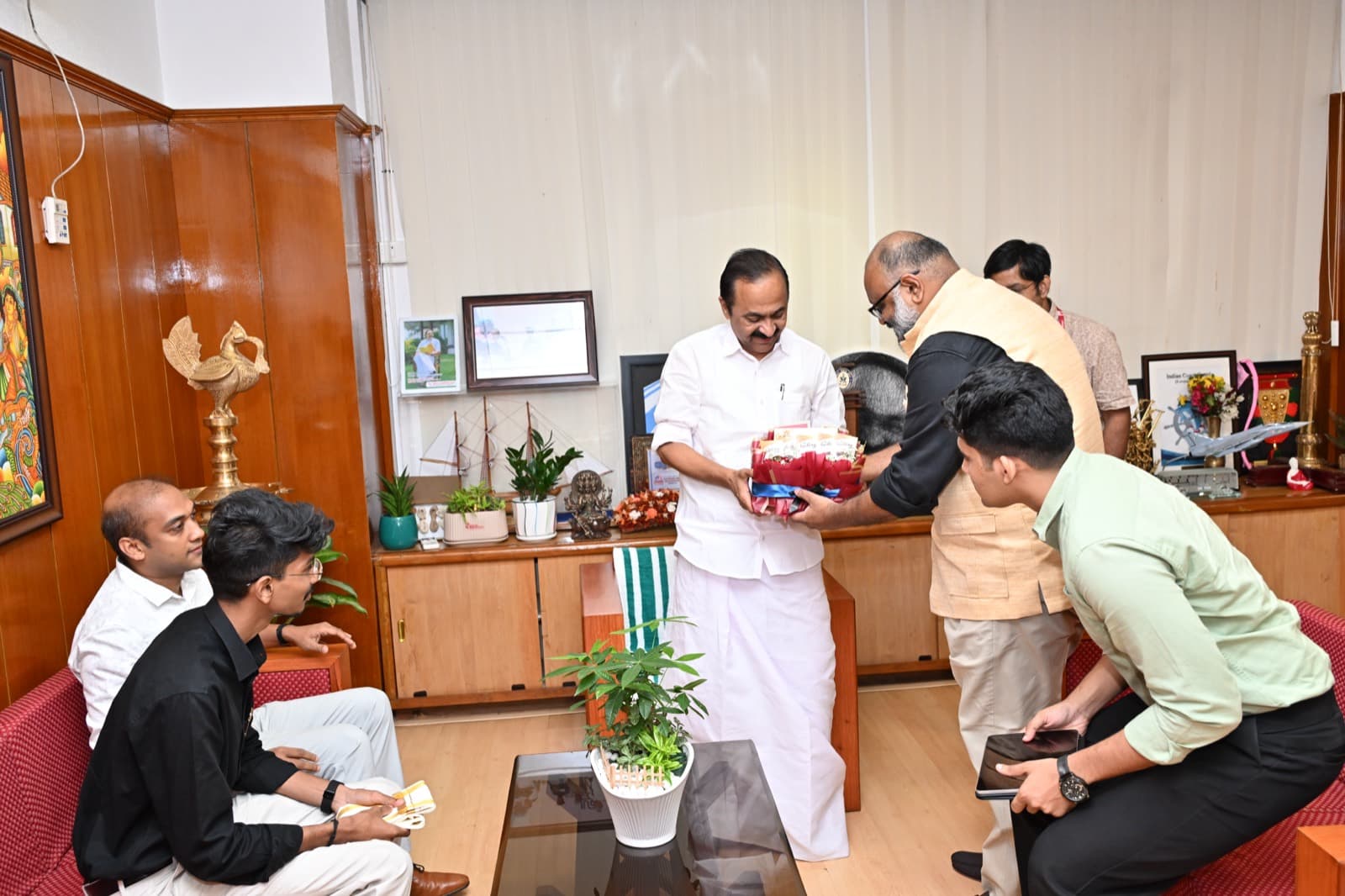 Akhurath — gallery photo 01
